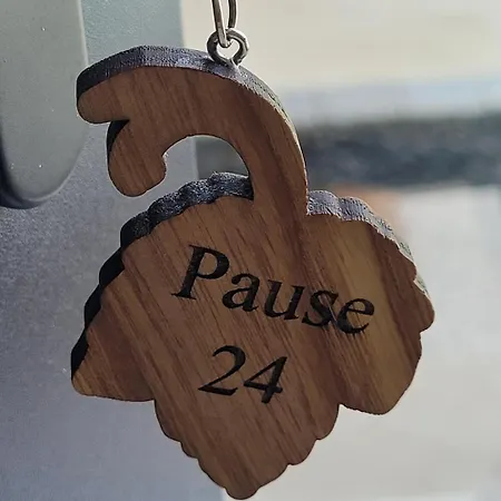 Guest house Pause 24