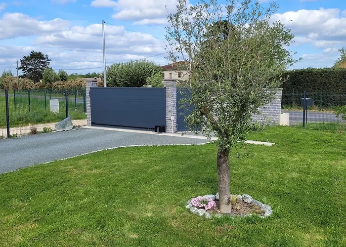 Pause 24 Pensión Saint-Laurent-des-Vignes